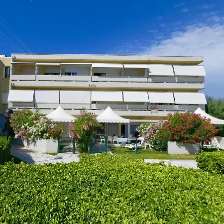 Isaresidence Holiday park Ca Lino