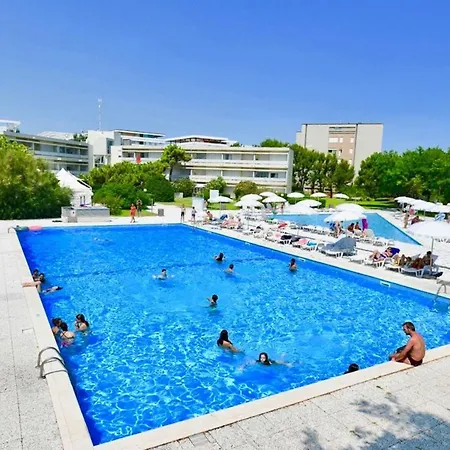 Isaresidence Holiday park 3*